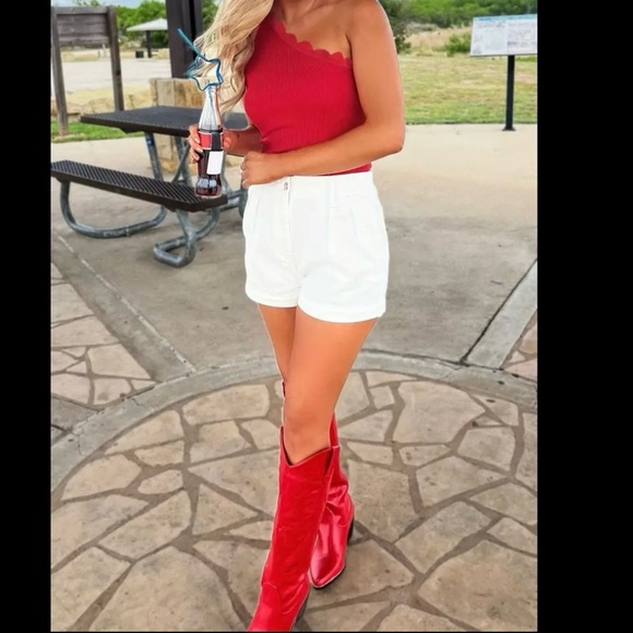 One Shoulder Ribbed Knit Tank Top - Picture 4 of 11